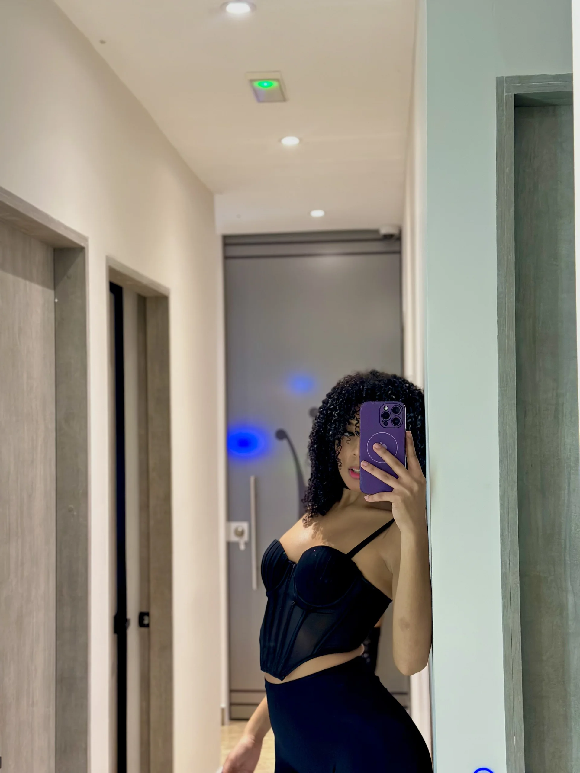 XXX Porn Photo of Nude Sweett_Amara 23