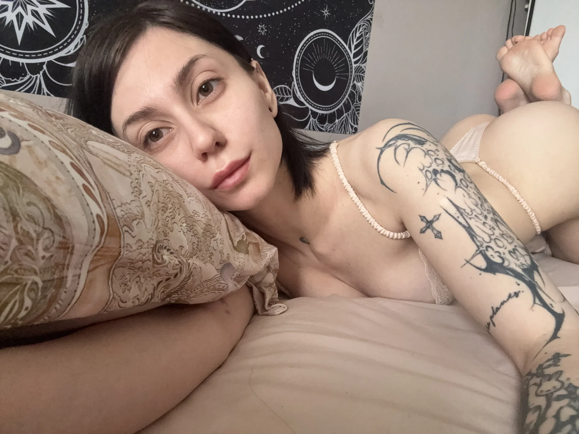 XXX Porn Photo of Nude poisondevotion 1