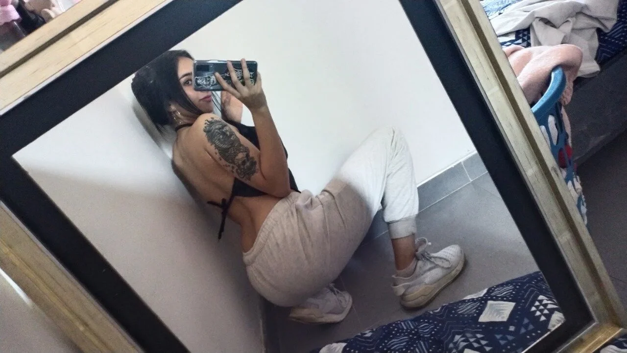 XXX Porn Photo of Nude Enola_holmess 9