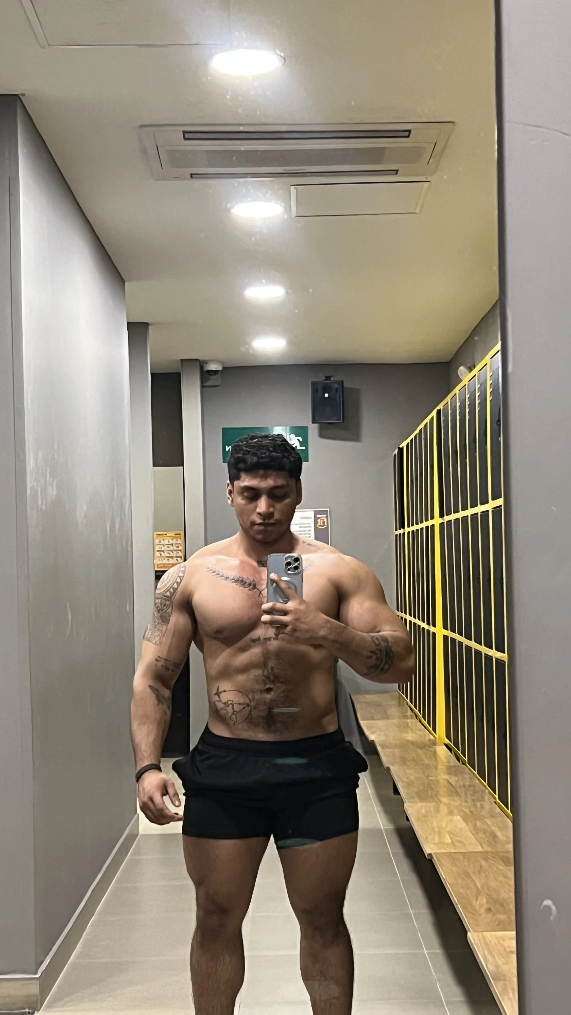 XXX Porn Photo of Nude Nicolasmontoya16 67