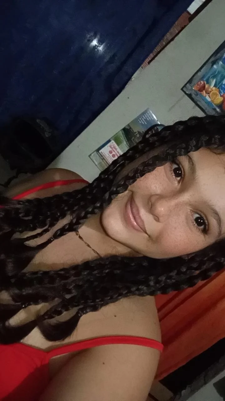 XXX Porn Photo of Nude swetty_lola 3