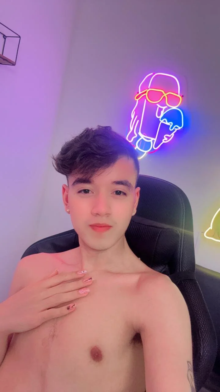 XXX Porn Photo of Nude IronDante 24