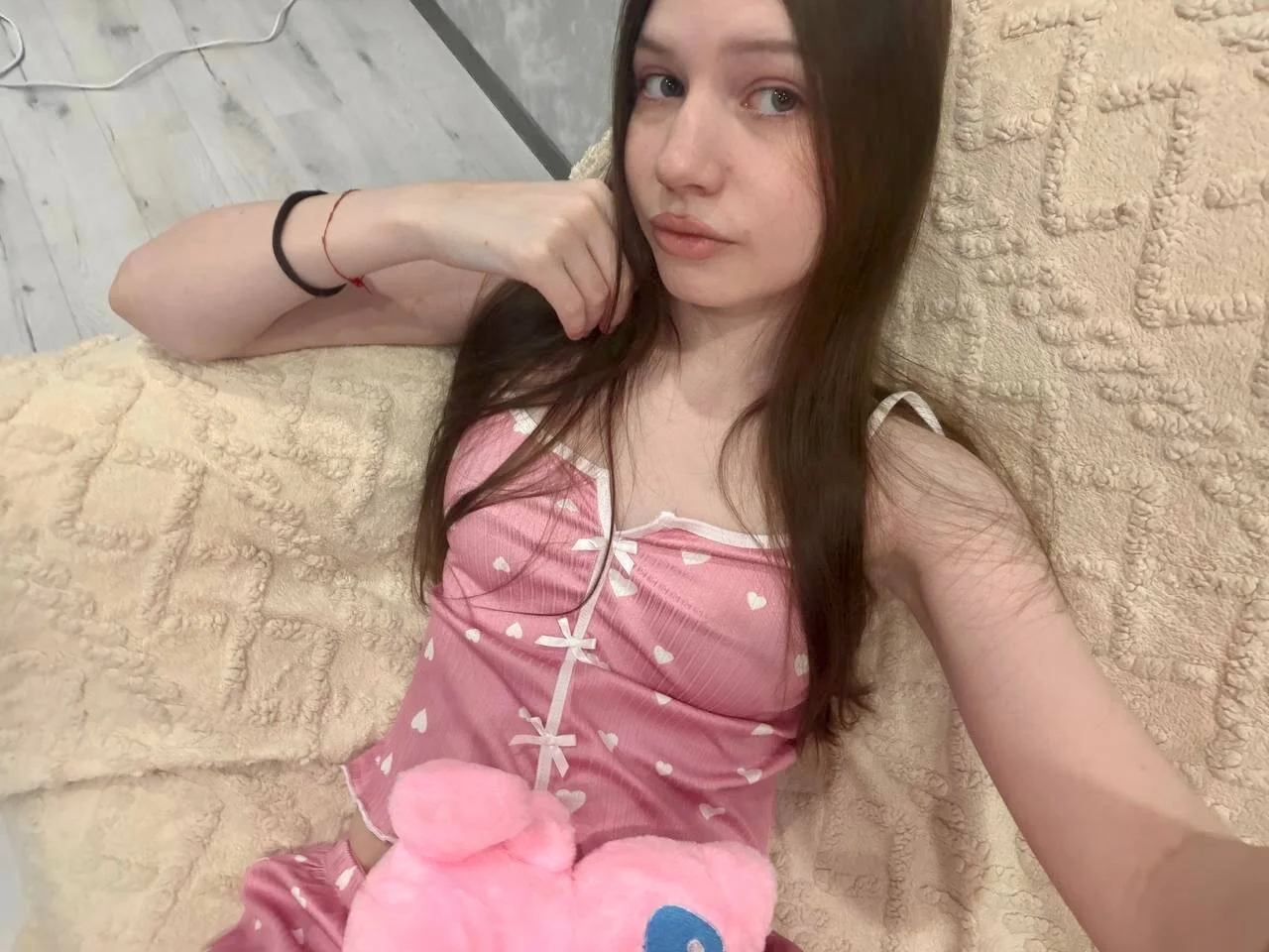 XXX Porn Photo of Nude Mia_pinkie 3
