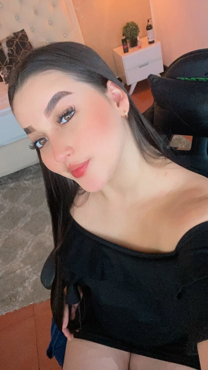 XXX Porn Photo of Nude Amelia_jacksonn 47
