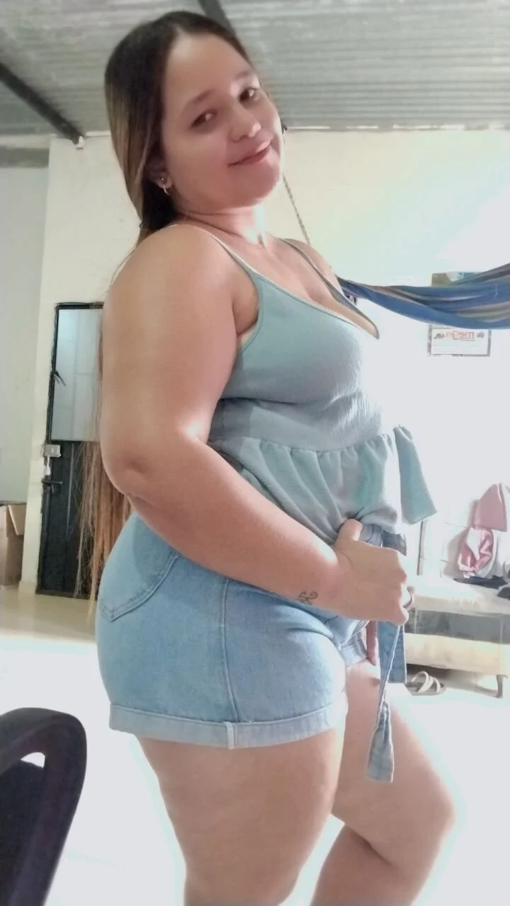 XXX Porn Photo of Nude starfishanal21 22