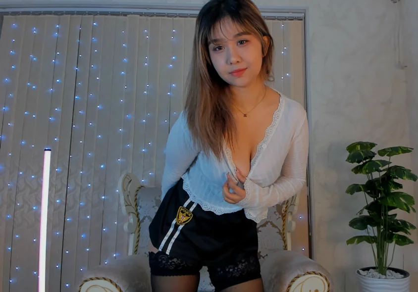 XXX Porn Photo of Nude larabae 12