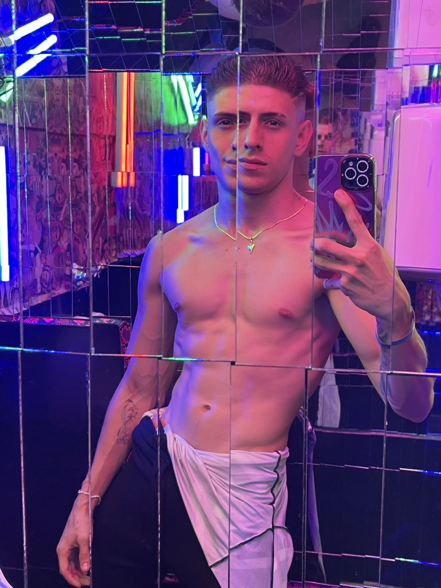 XXX Porn Photo of Nude Jasper__jones 20