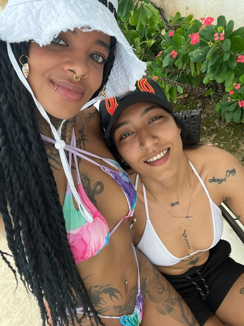 XXX Porn Photo of Nude esmeralda_and_zafiro 4