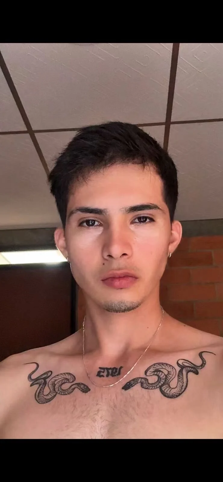 XXX Porn Photo of Nude mike_friends 9