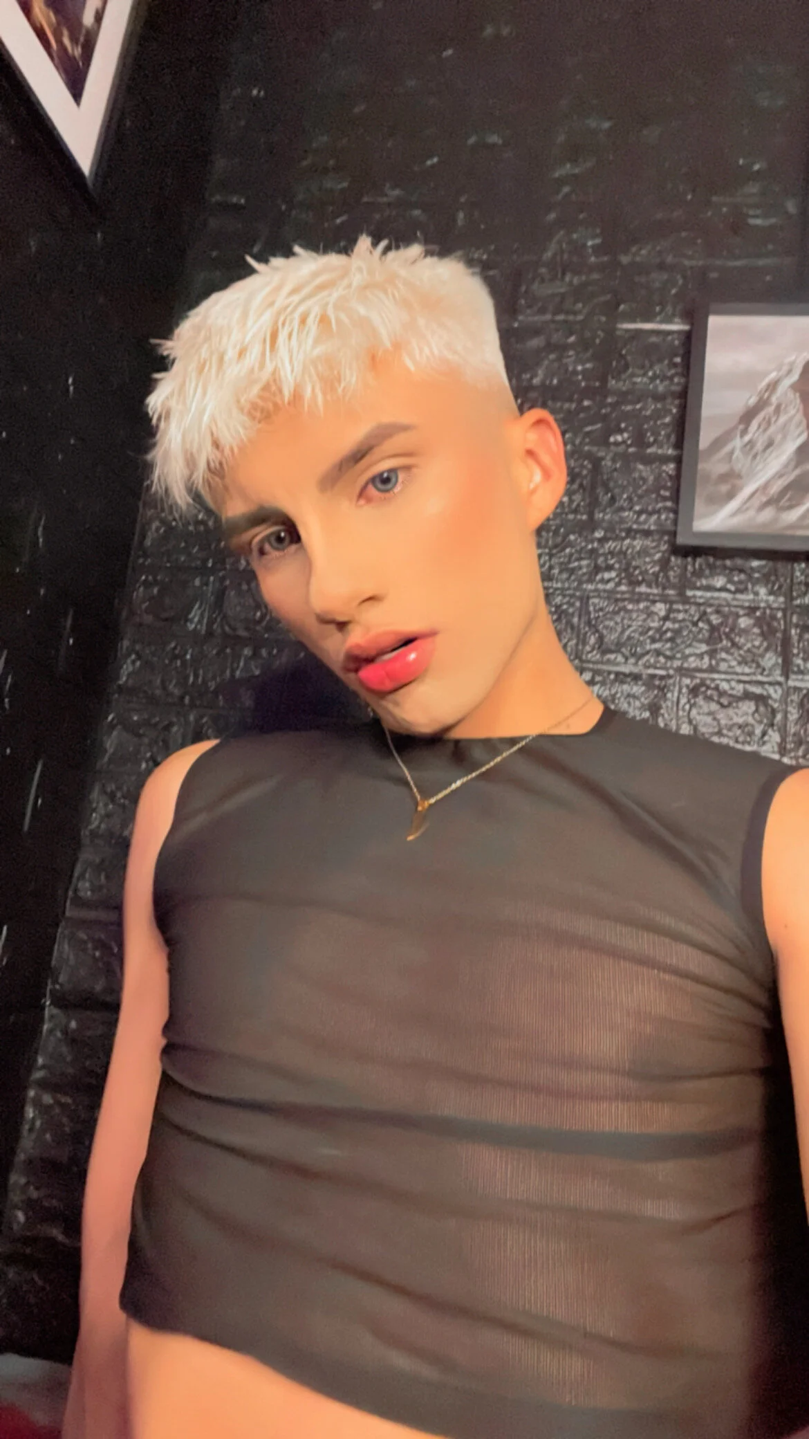 XXX Porn Photo of Nude Erick_Velveth 12