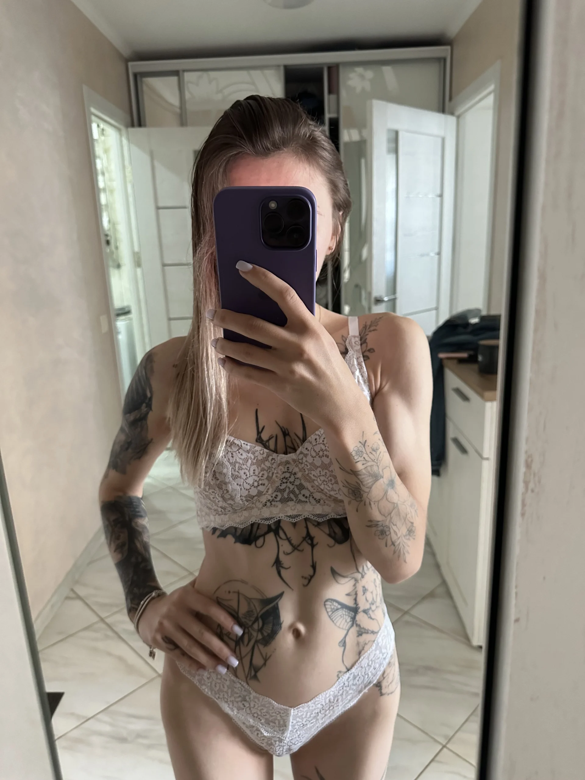 XXX Porn Photo of Nude Future_star 15