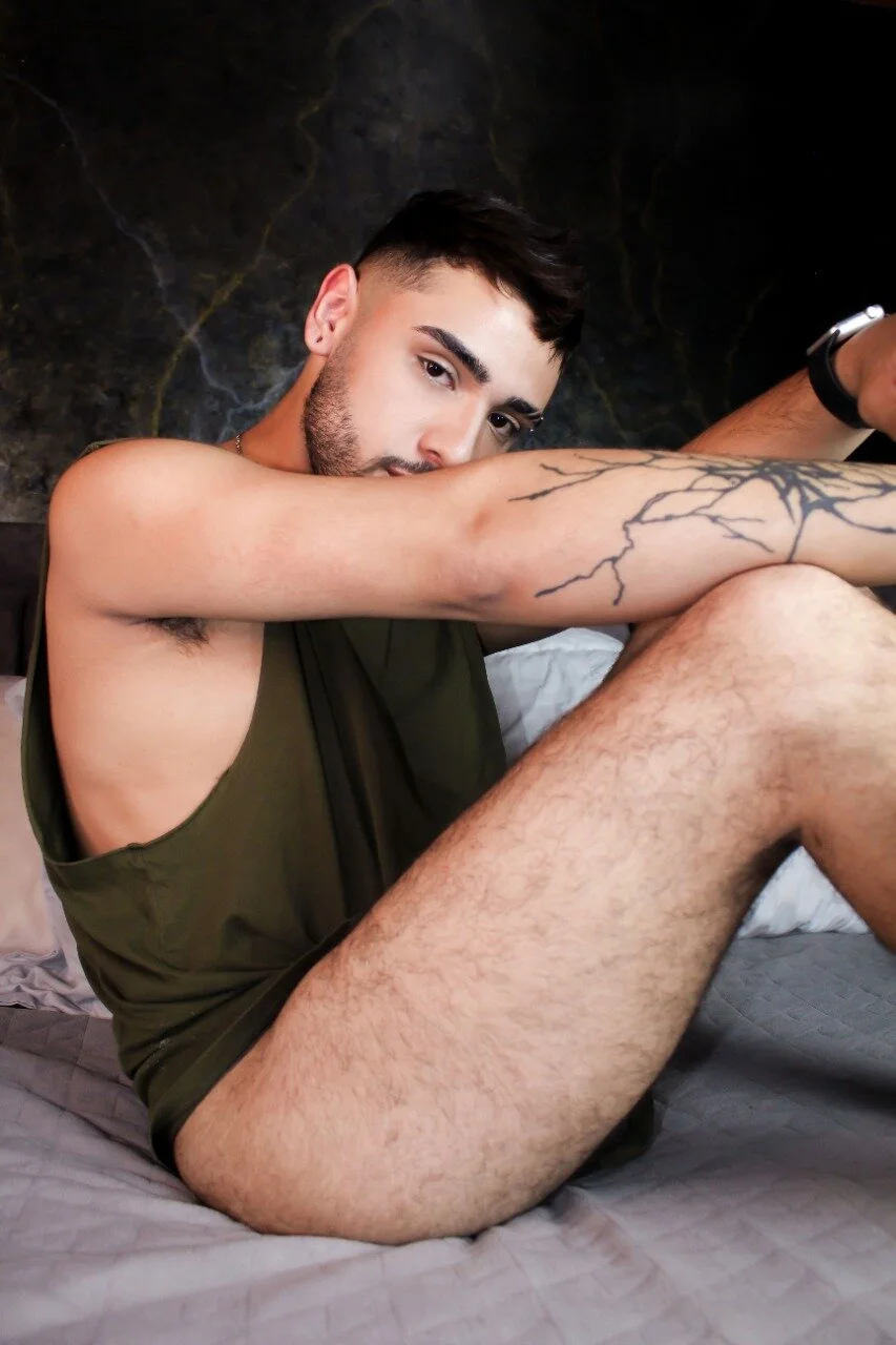 XXX Porn Photo of Nude imferrer 17