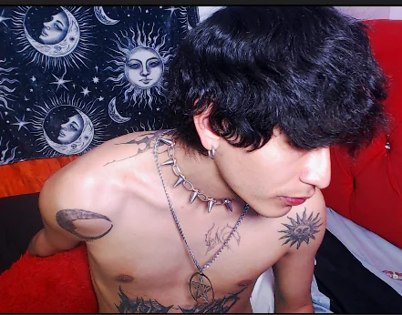 XXX Porn Photo of Nude Alien_Twink 1