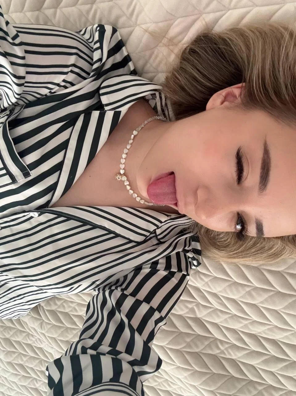 XXX Porn Photo of Nude ScarlettHornywood 5