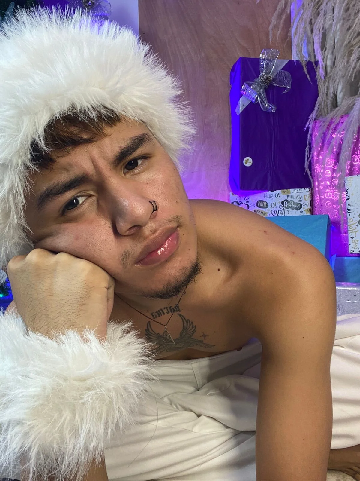 XXX Porn Photo of Nude DeeQuinn_Blaze 11