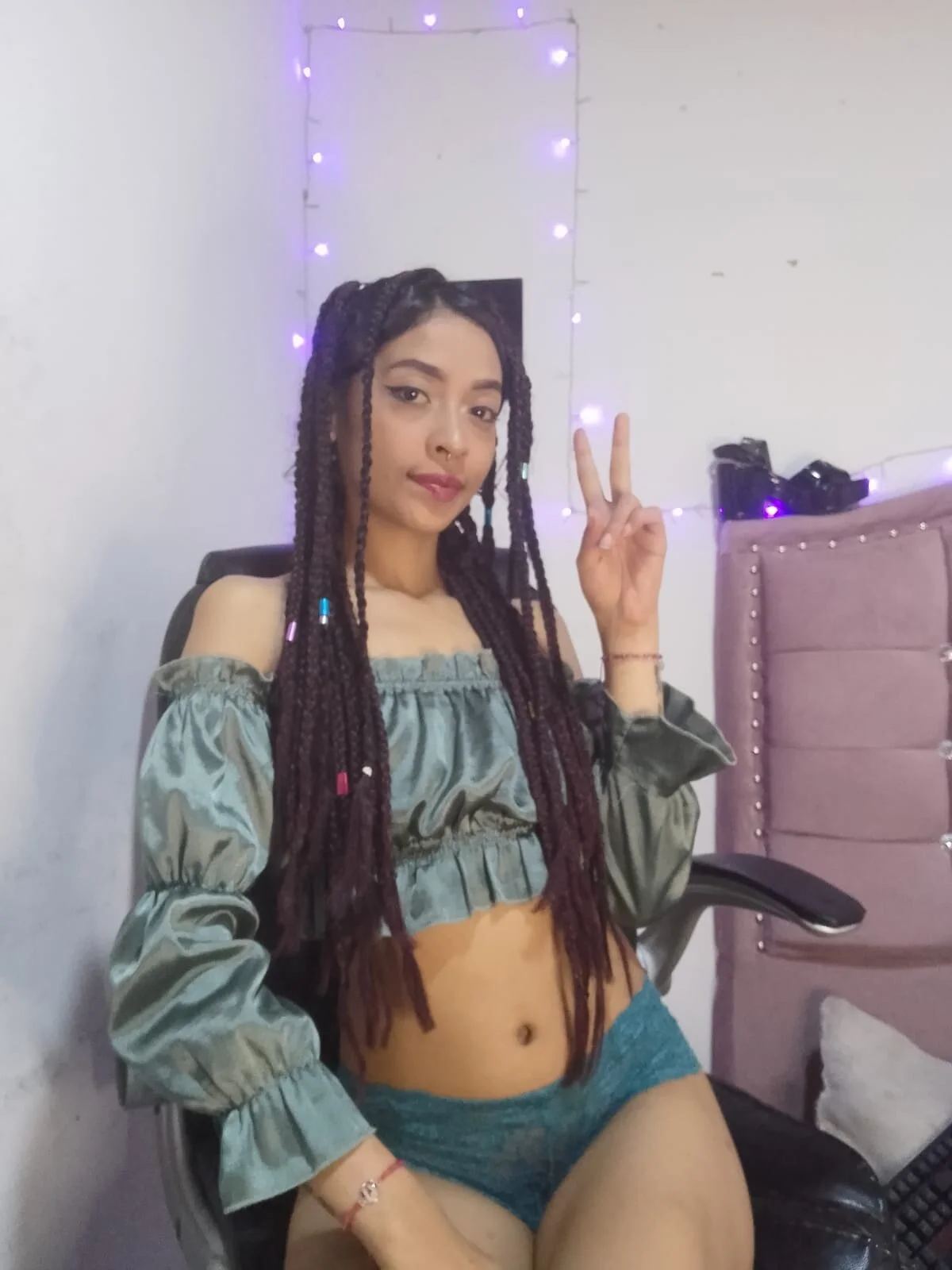 XXX Porn Photo of Nude toxxxic_cams 73