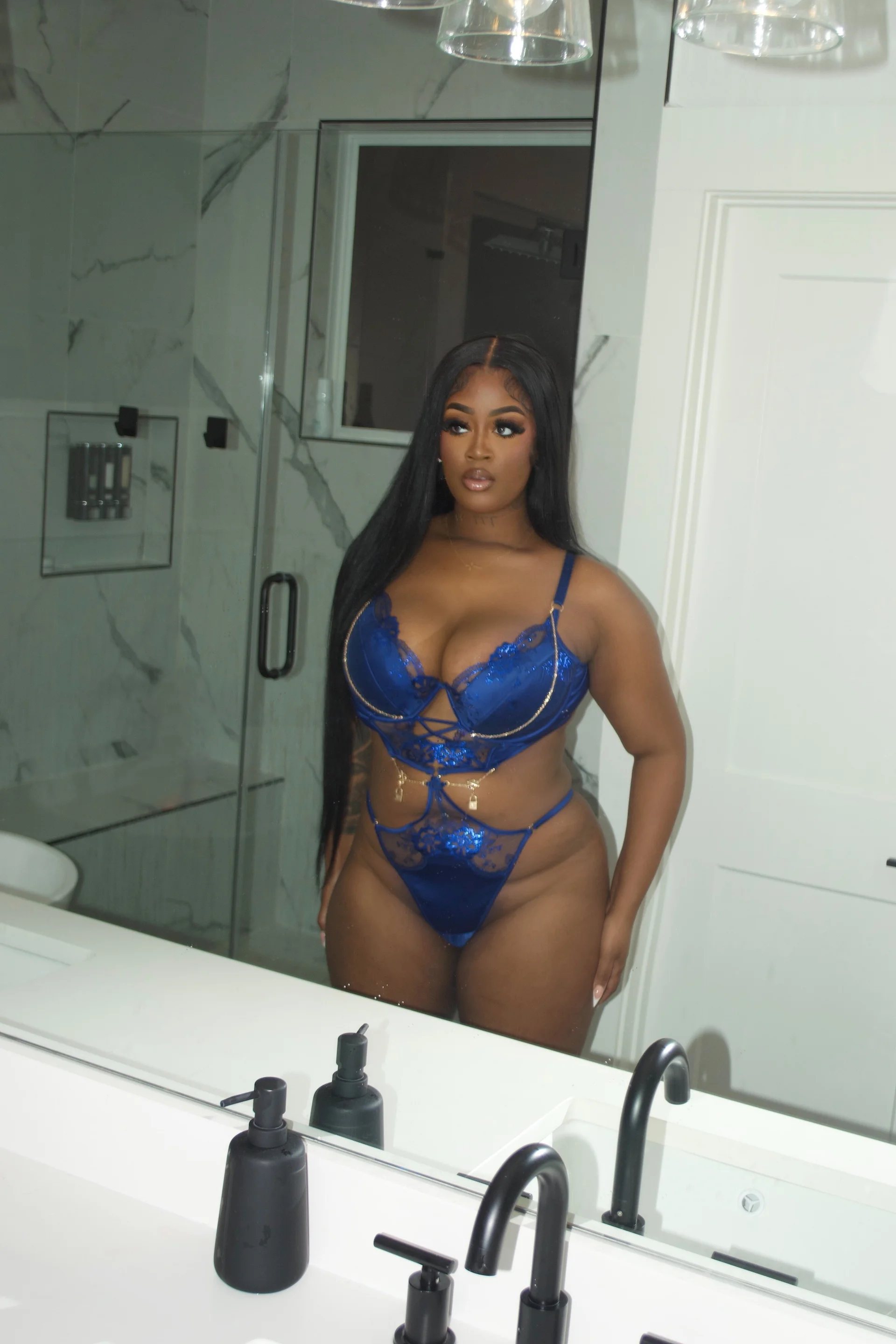 XXX Porn Photo of Nude RawHoneyTrap 5