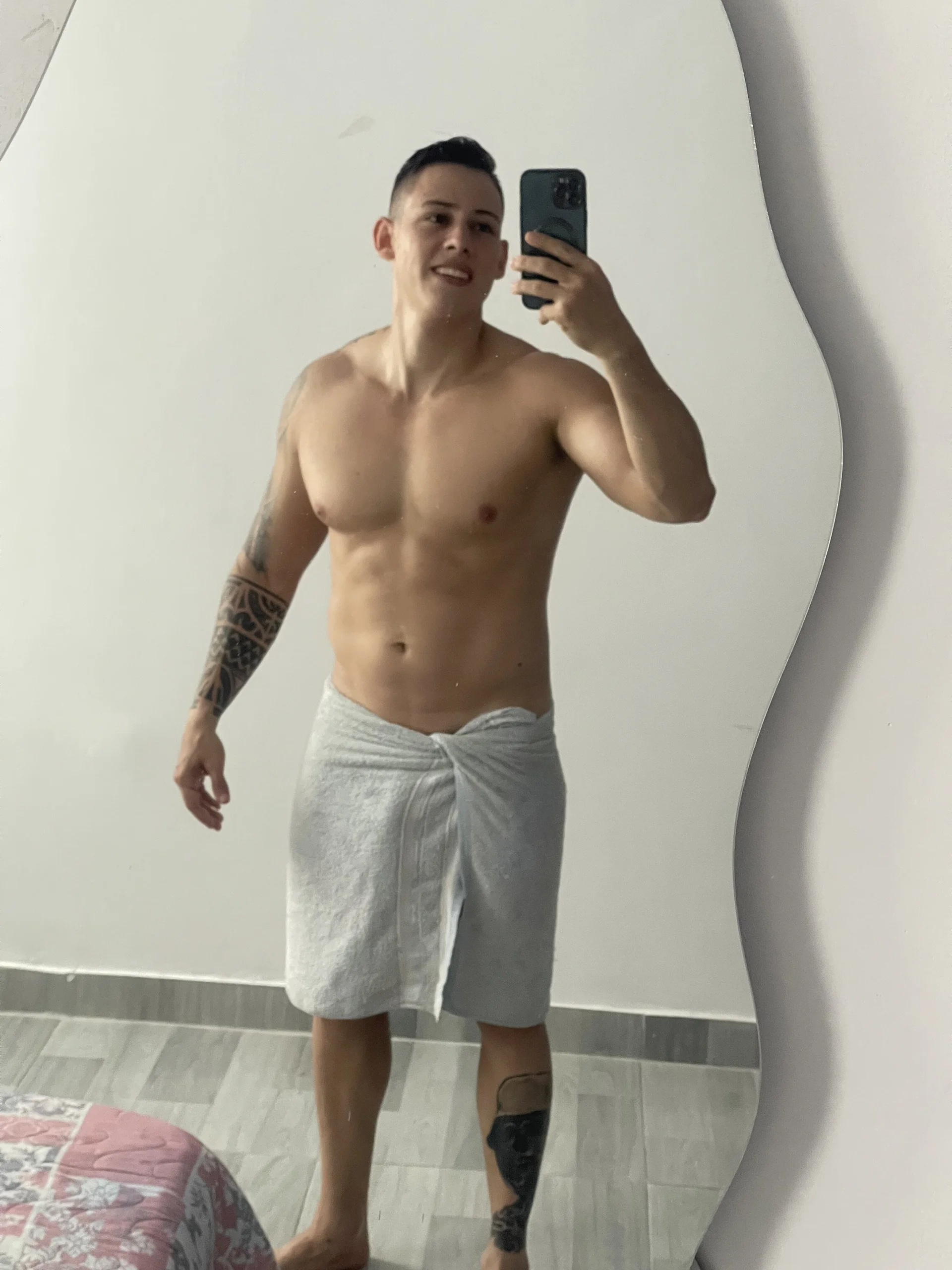XXX Porn Photo of Nude Muscle_King_Cum 36