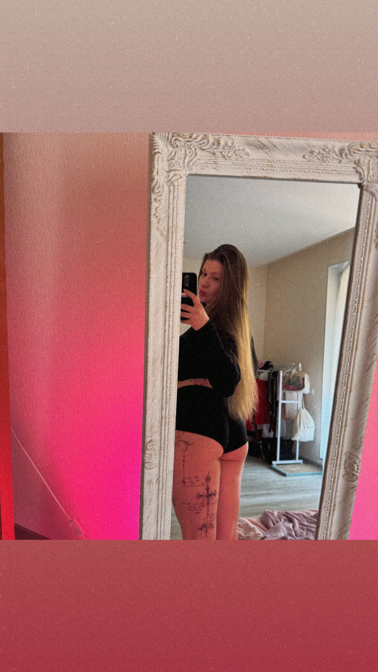 XXX Porn Photo of Nude JuicyHelenX 3