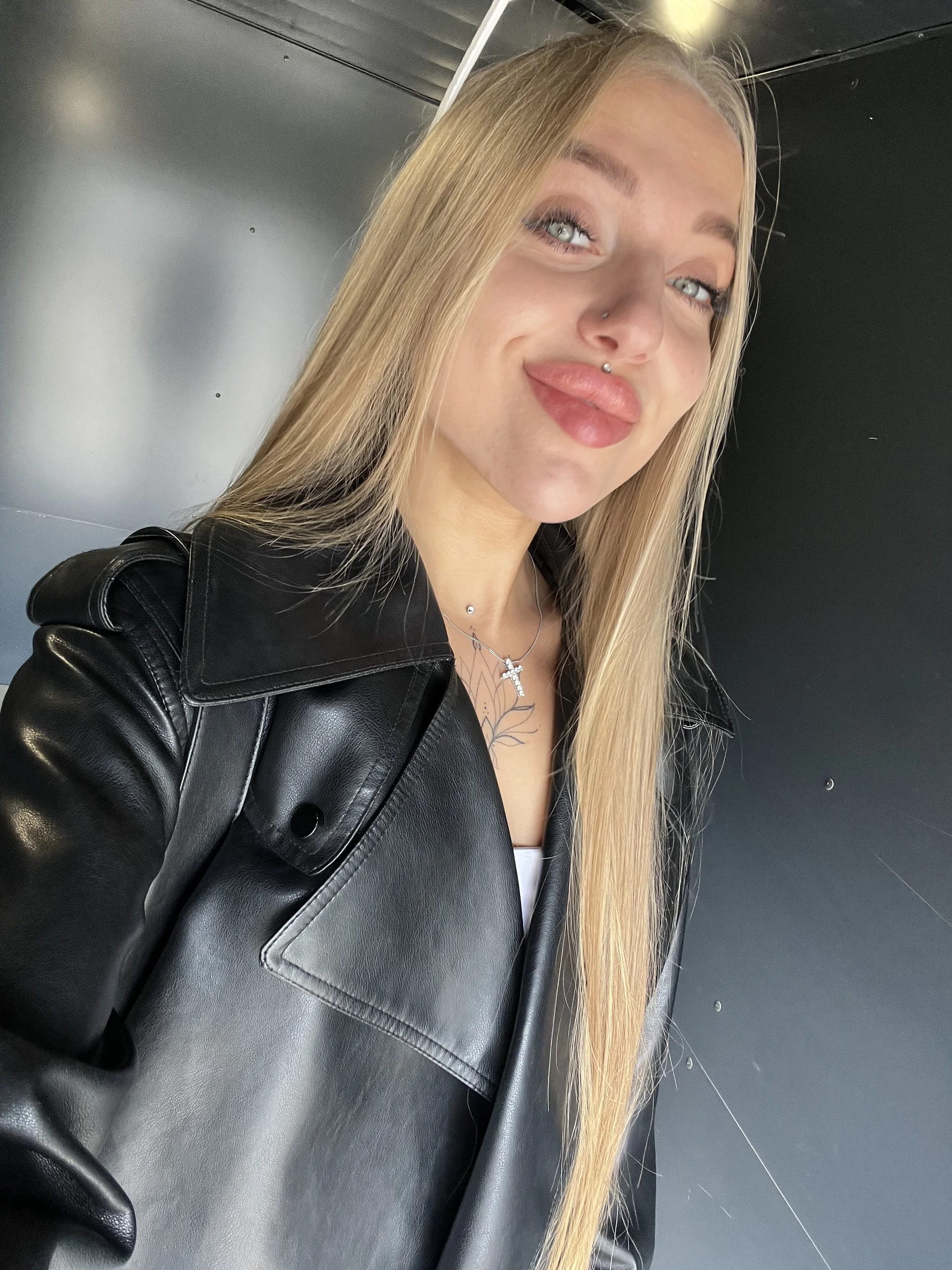 XXX Porn Photo of Nude pinkstar_ 7