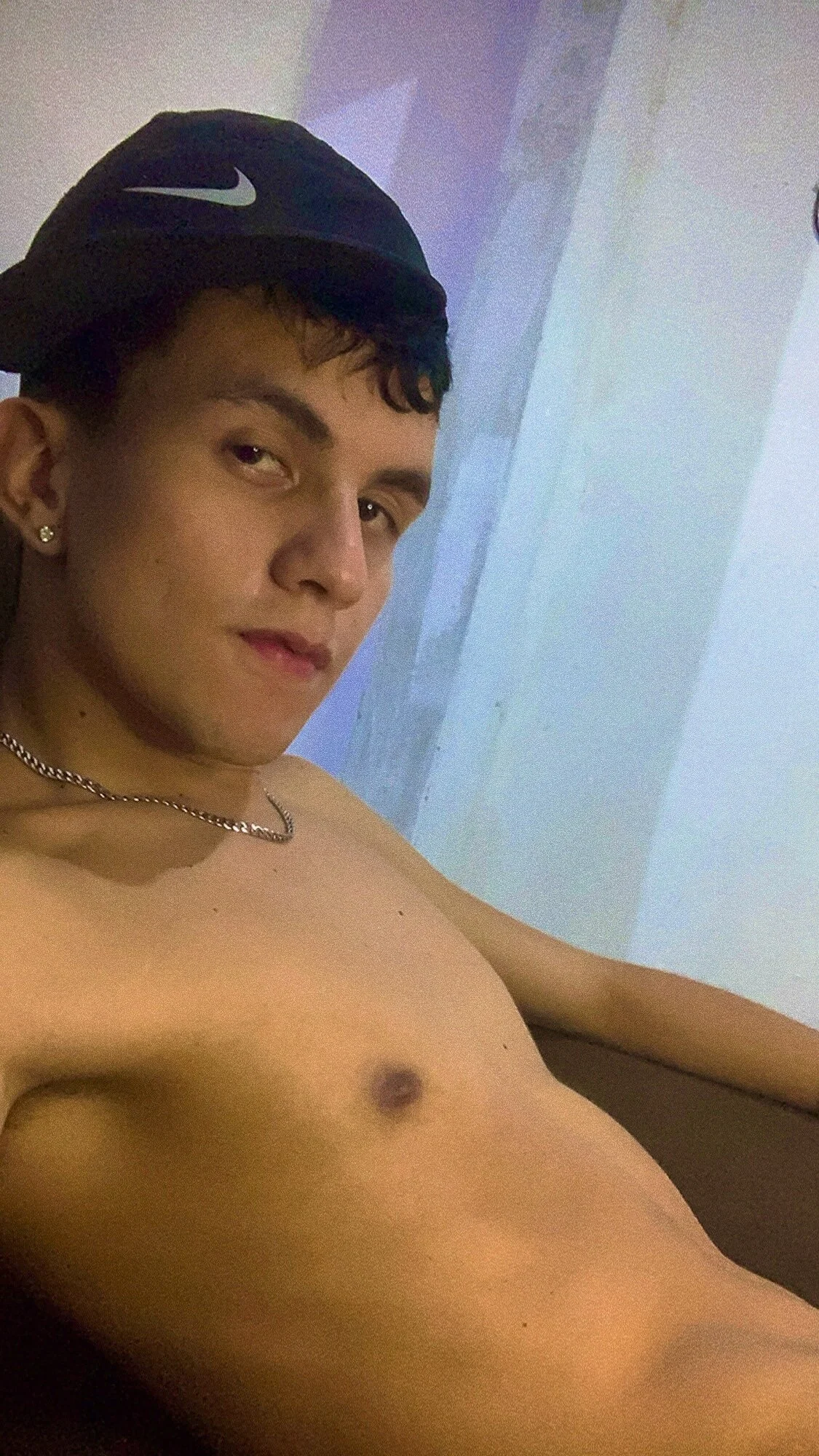 XXX Porn Photo of Nude gabrielzinnnn085 2