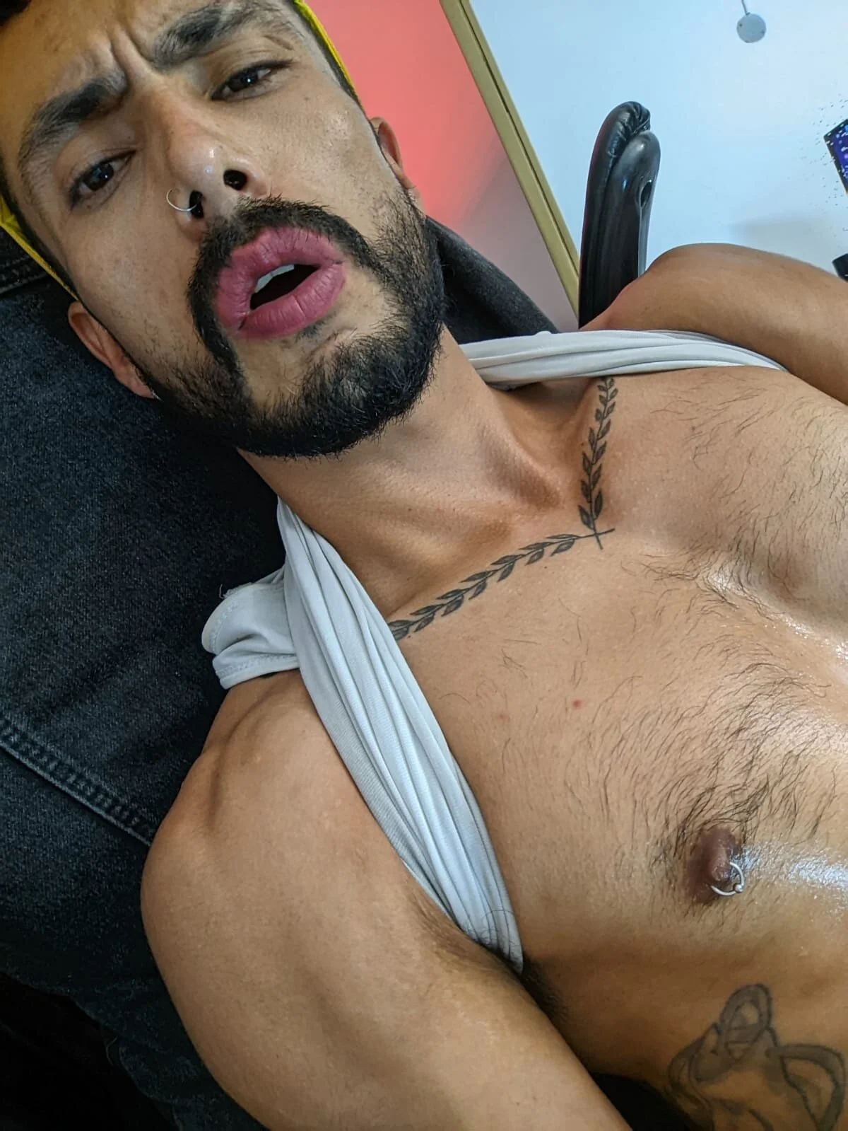 XXX Porn Photo of Nude Tom_cooper_ 216