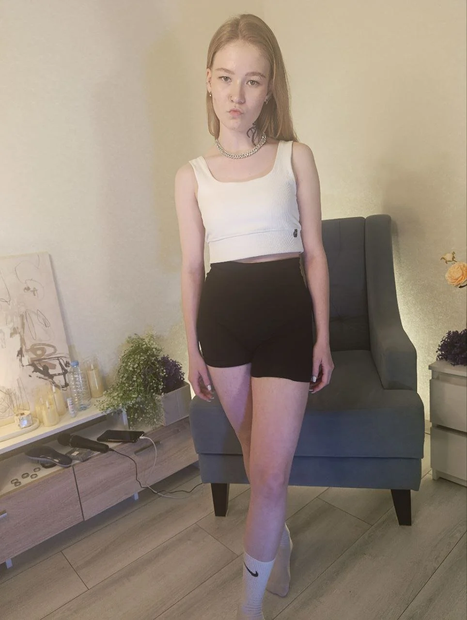 XXX Porn Photo of Nude MaireLanda 13