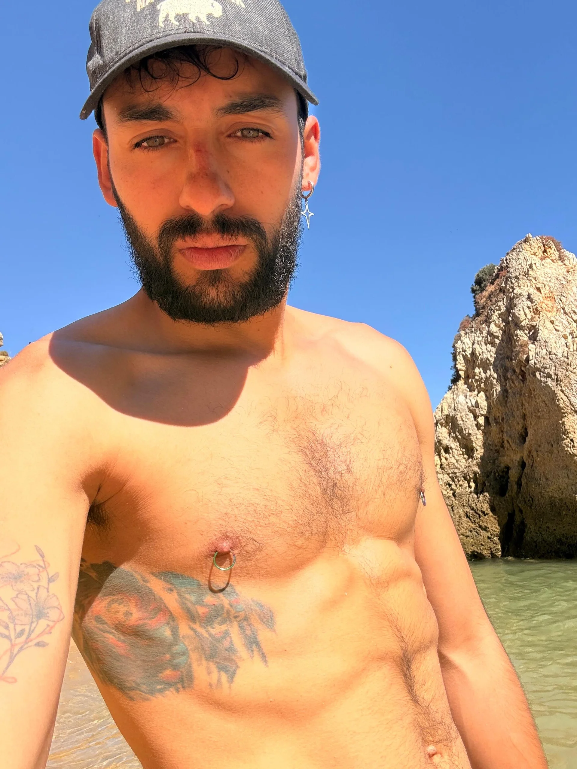 XXX Porn Photo of Nude guybigmaster 3