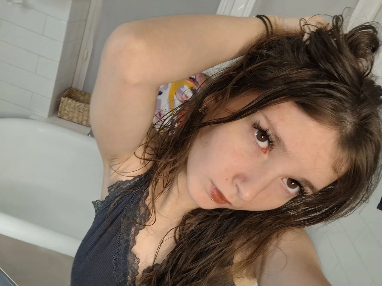 XXX Porn Photo of Nude DongMolt 285