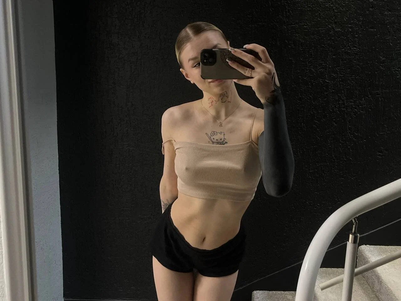XXX Porn Photo of Nude LisFlores 4