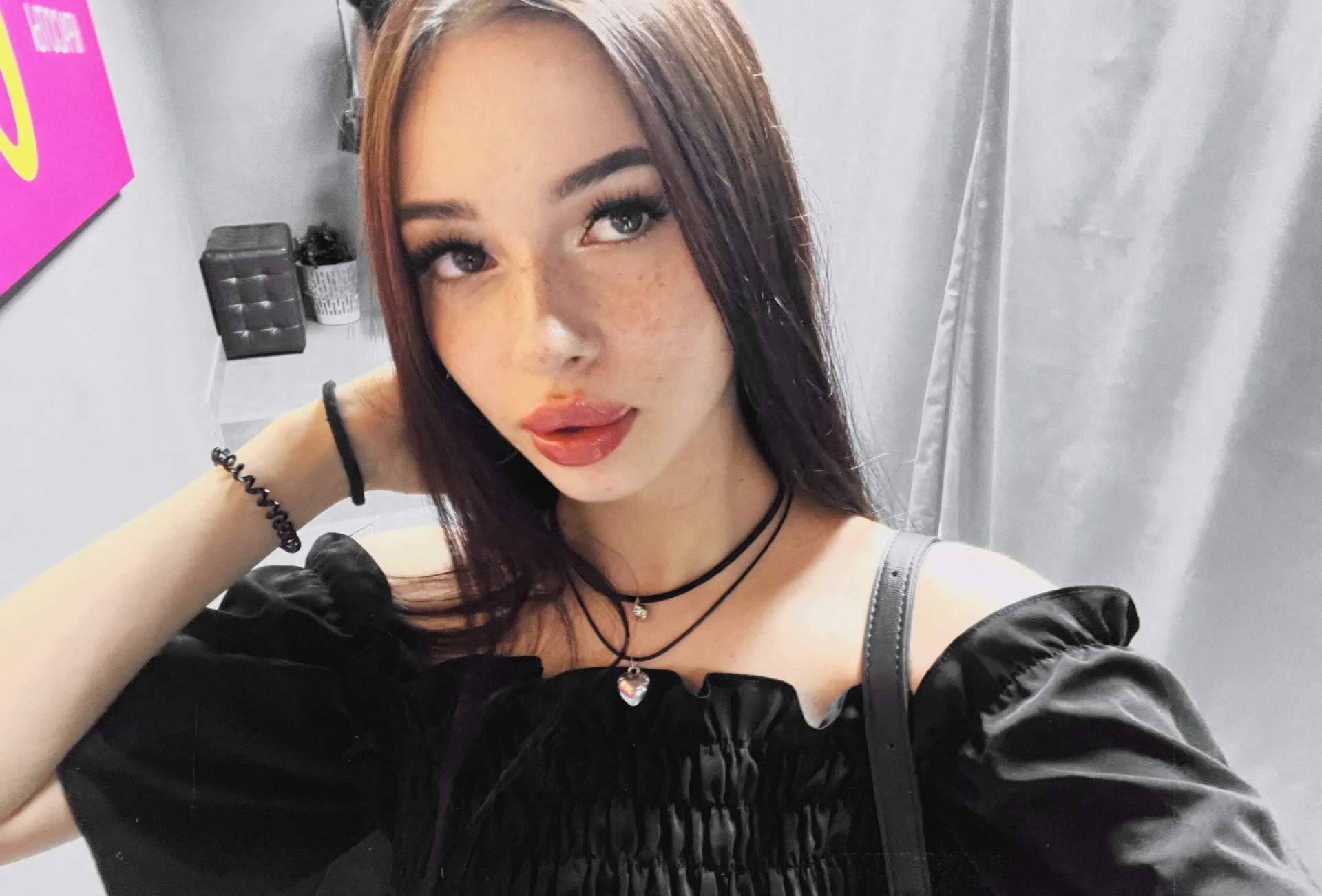 XXX Porn Photo of Nude Viola_Rivera 14