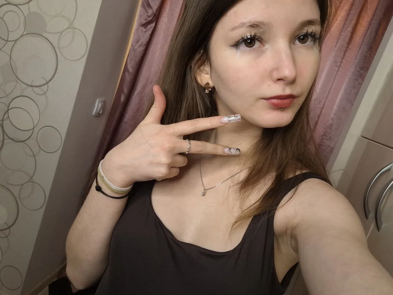 XXX Porn Photo of Nude DongMolt 379