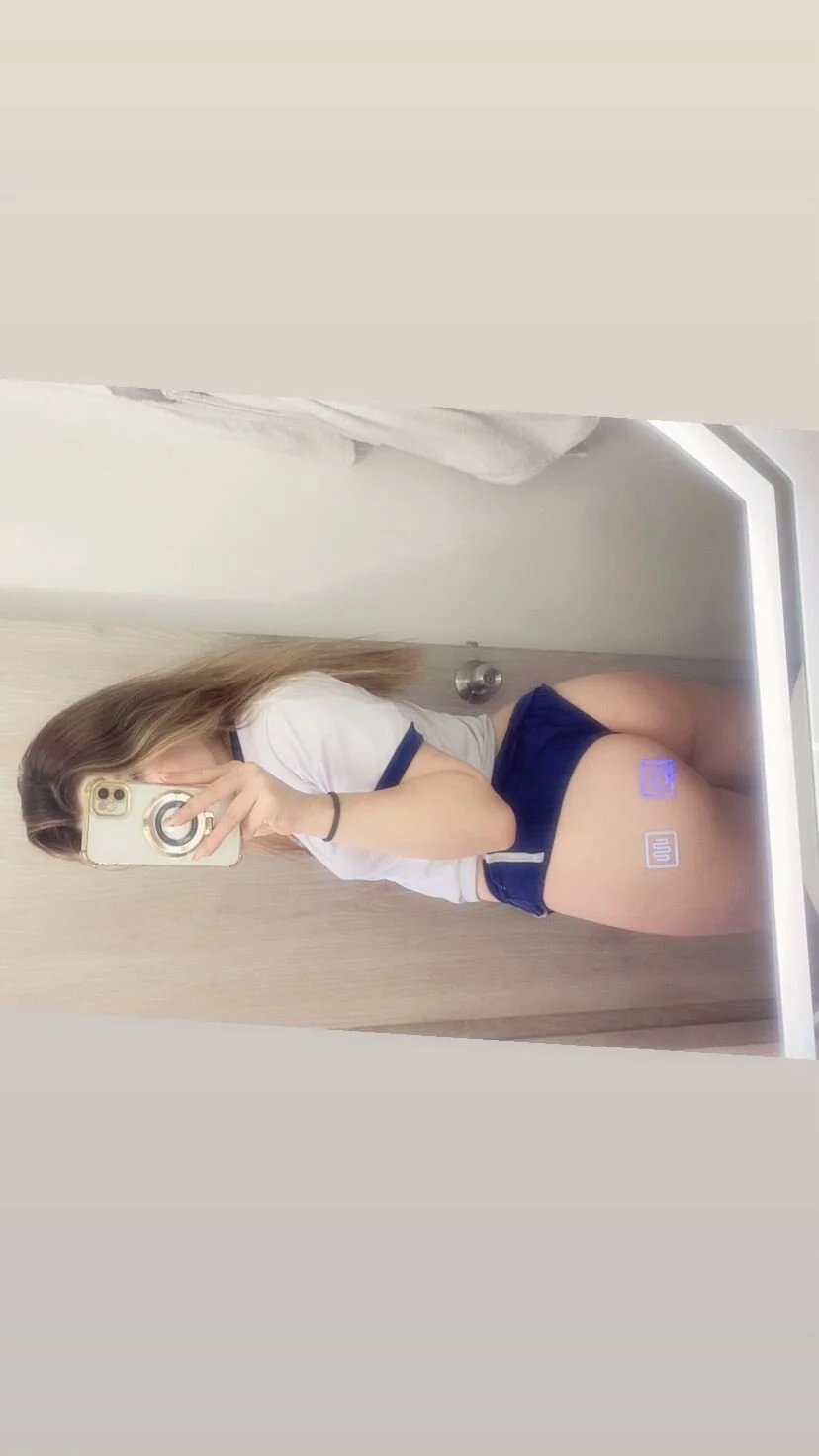 XXX Porn Photo of Nude Chloe_lovee 16