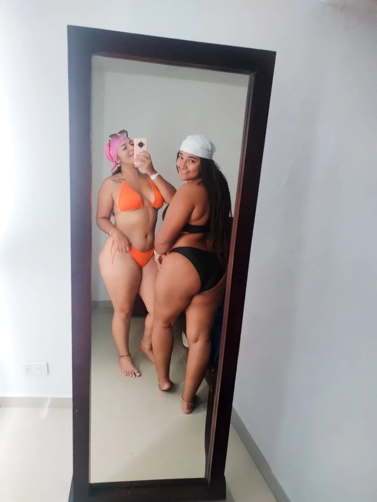 XXX Porn Photo of Nude samanthaeliott22 35