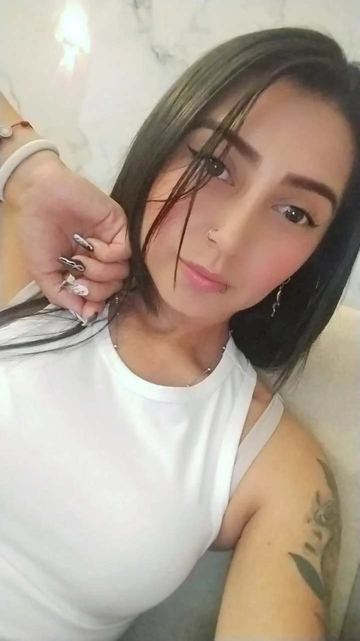 XXX Porn Photo of Nude madhison_klain_s 13