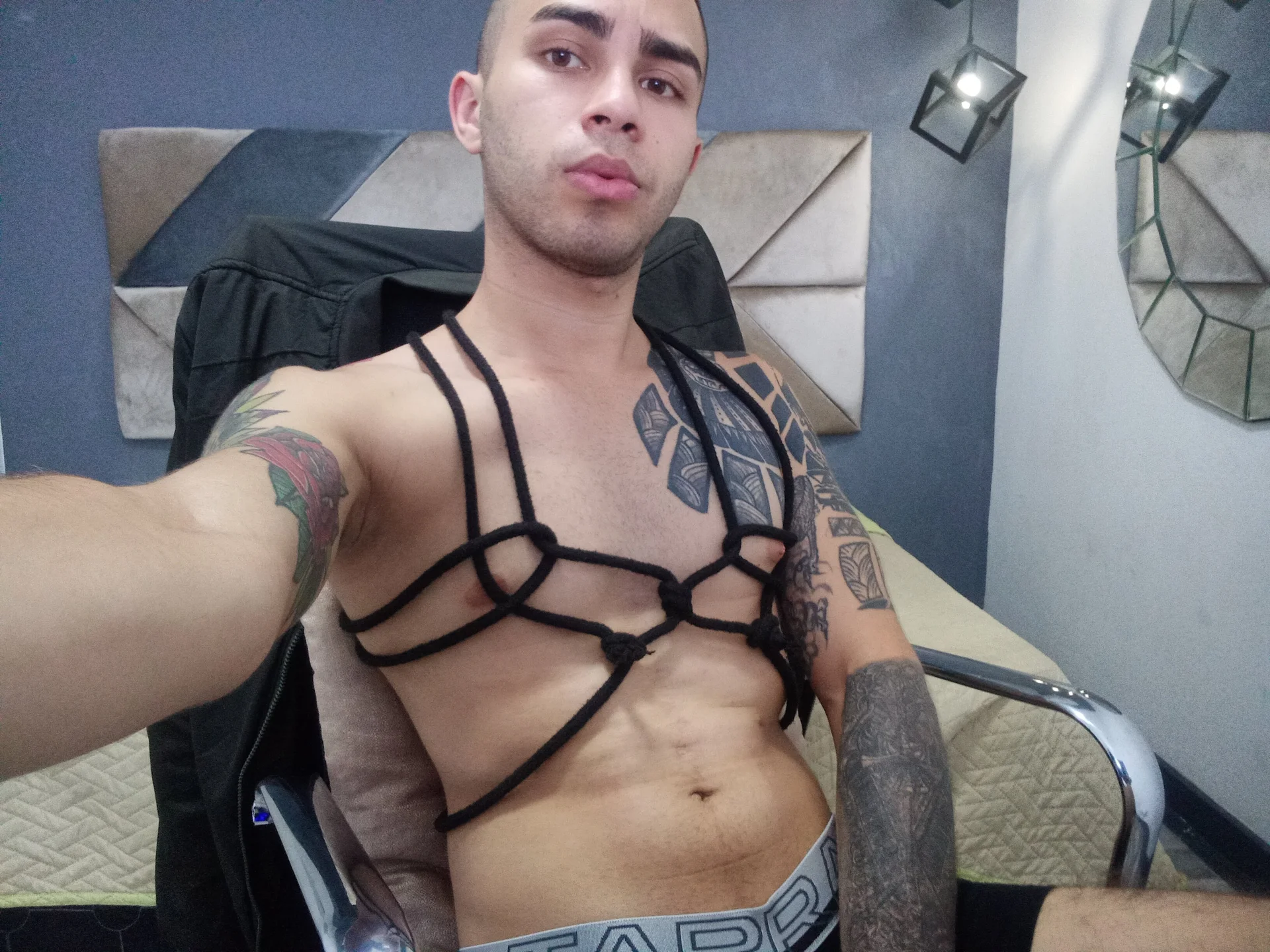 XXX Porn Photo of Nude Anthony_mercer 5