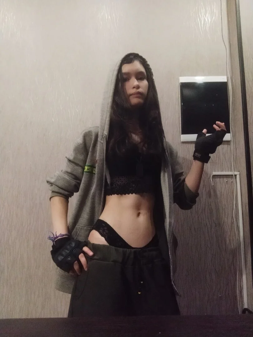 XXX Porn Photo of Nude Emily_Strikeee 5