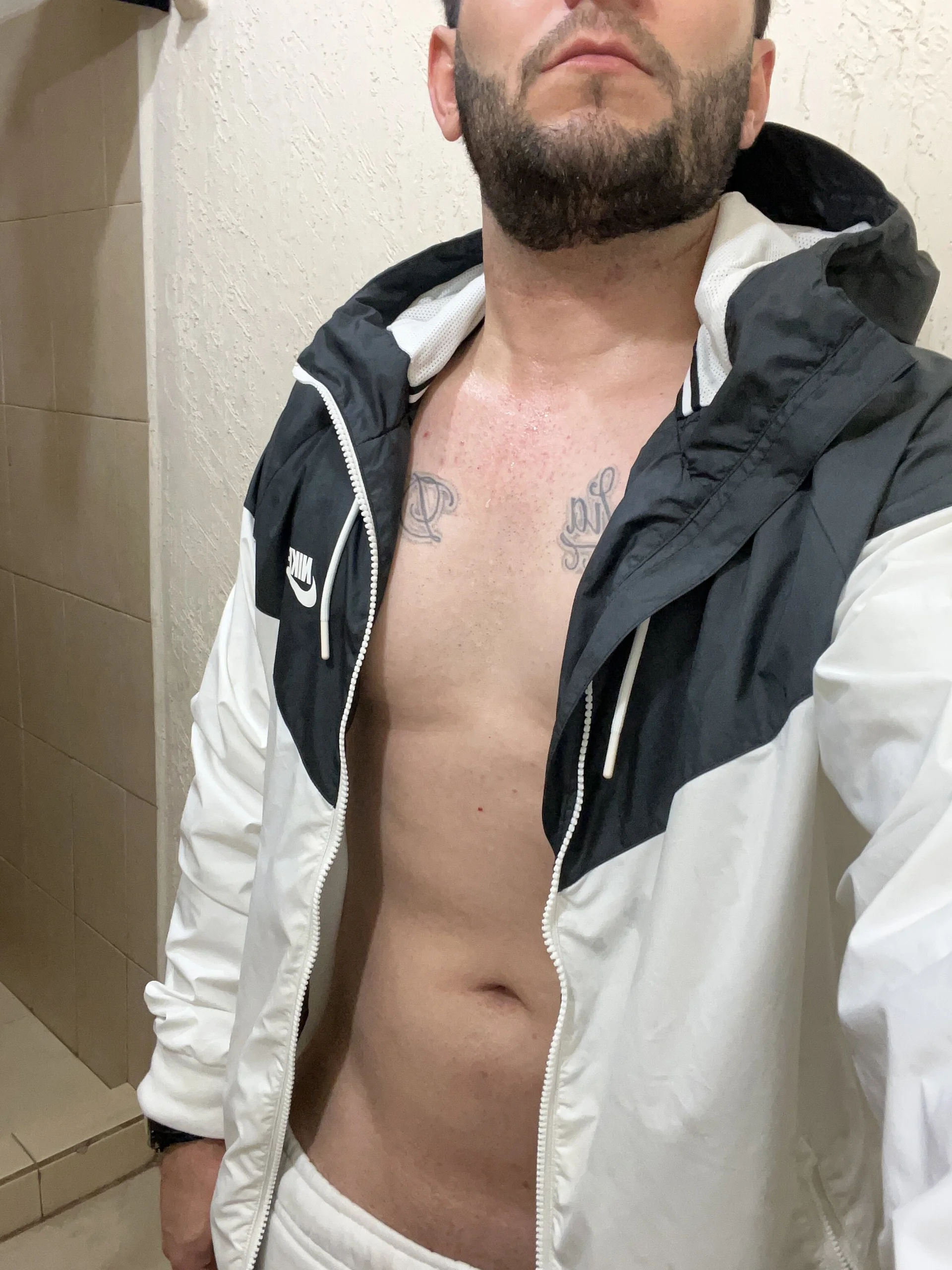 XXX Porn Photo of Nude Anthony_0808 15