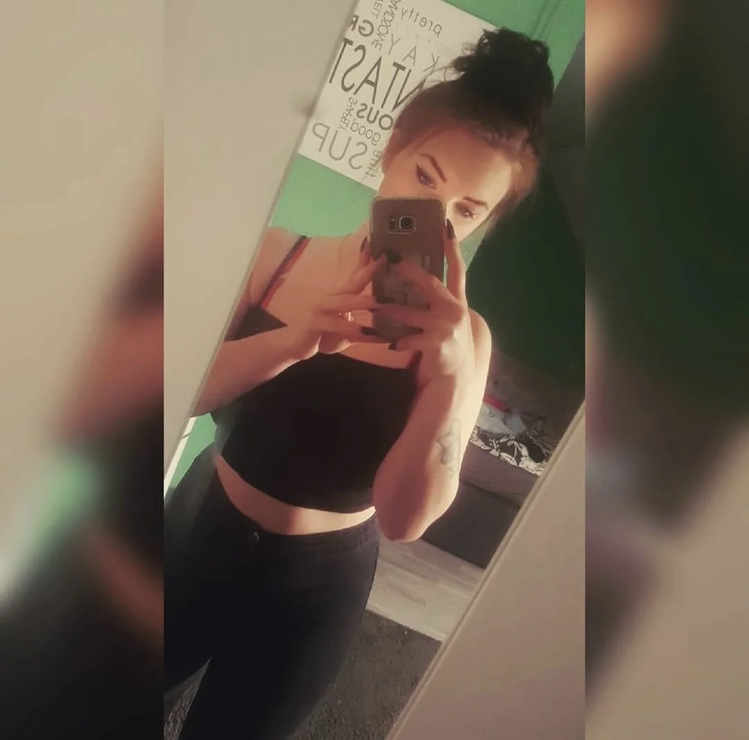 XXX Porn Photo of Nude MinchenBienchen98 7