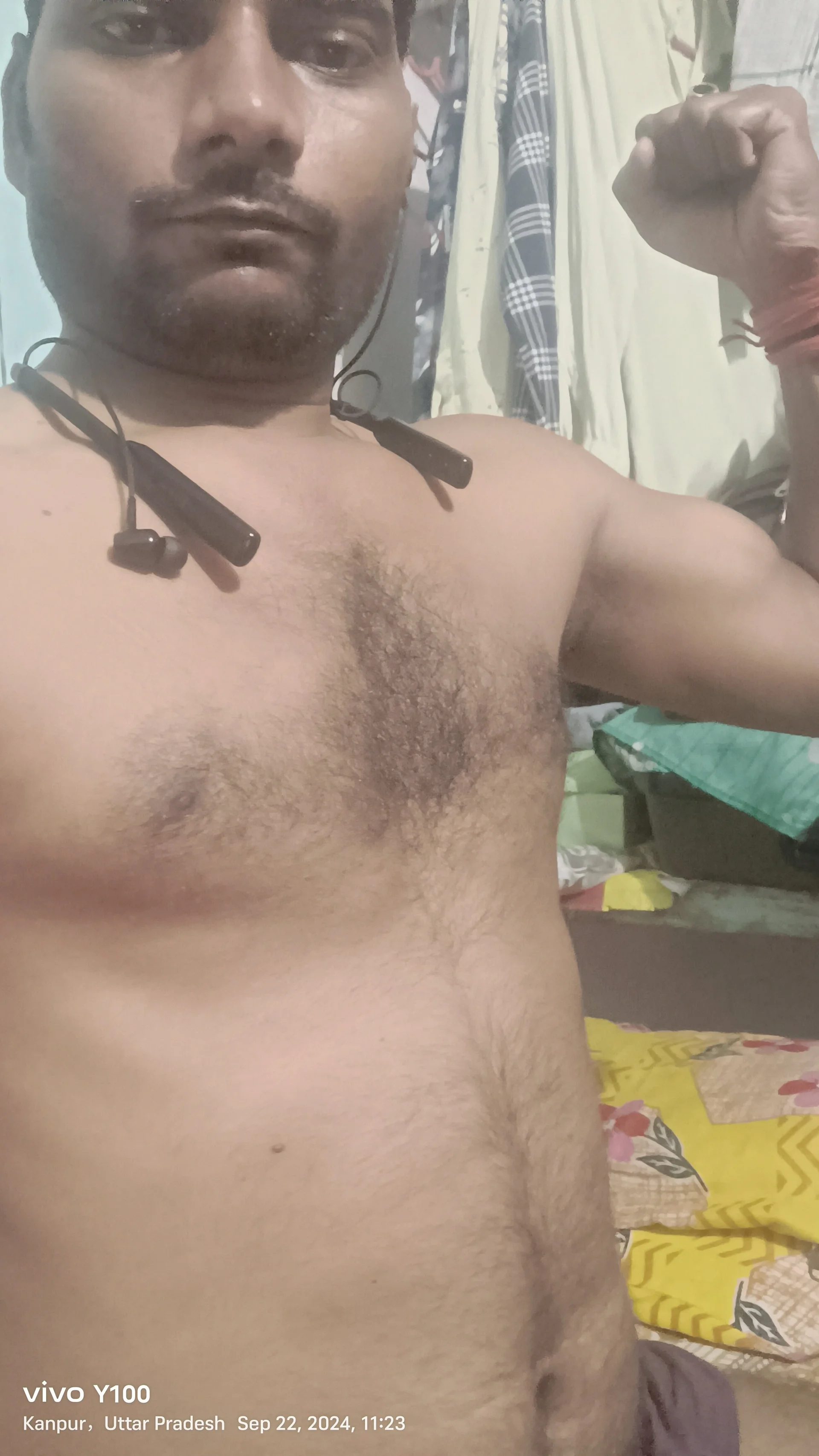 XXX Porn Photo of Nude vanshrockthehard 2
