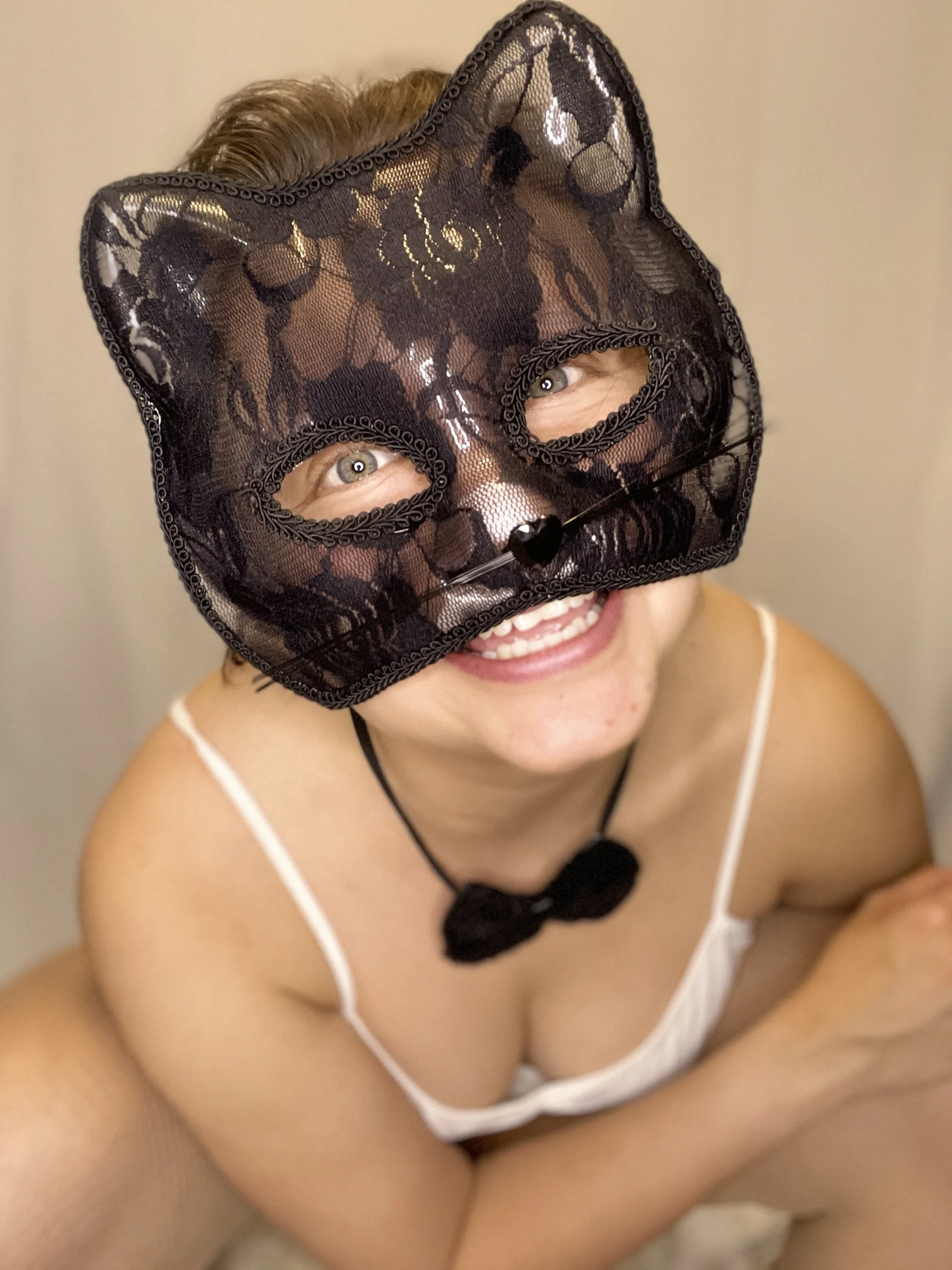 XXX Porn Photo of Nude Leonoraaa 1