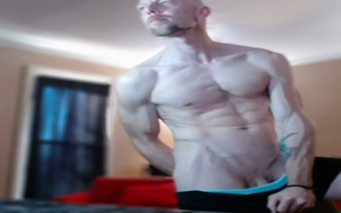 XXX Porn Photo of Nude MaxRouger 27