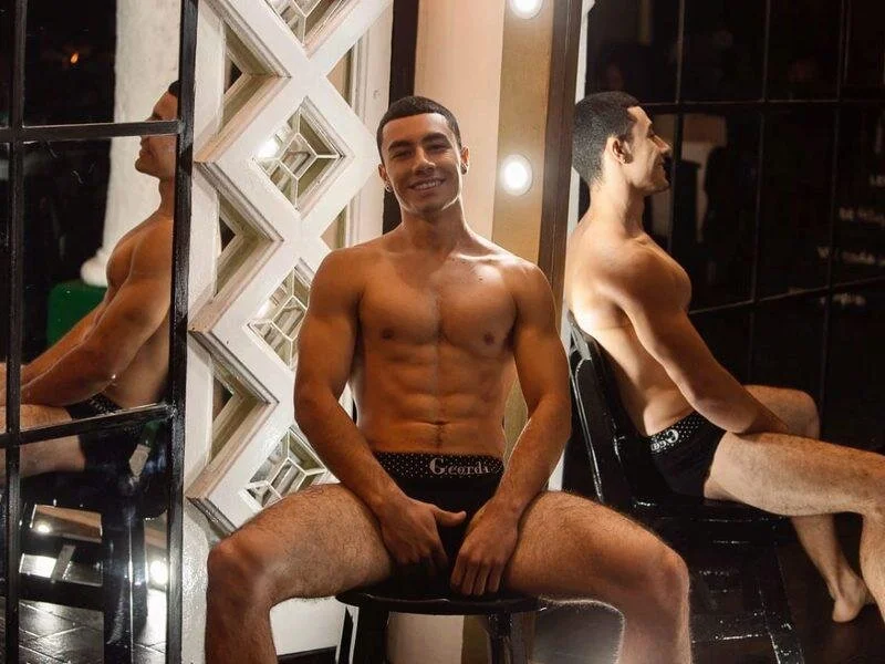 XXX Porn Photo of Nude Tysson_Becksford 7