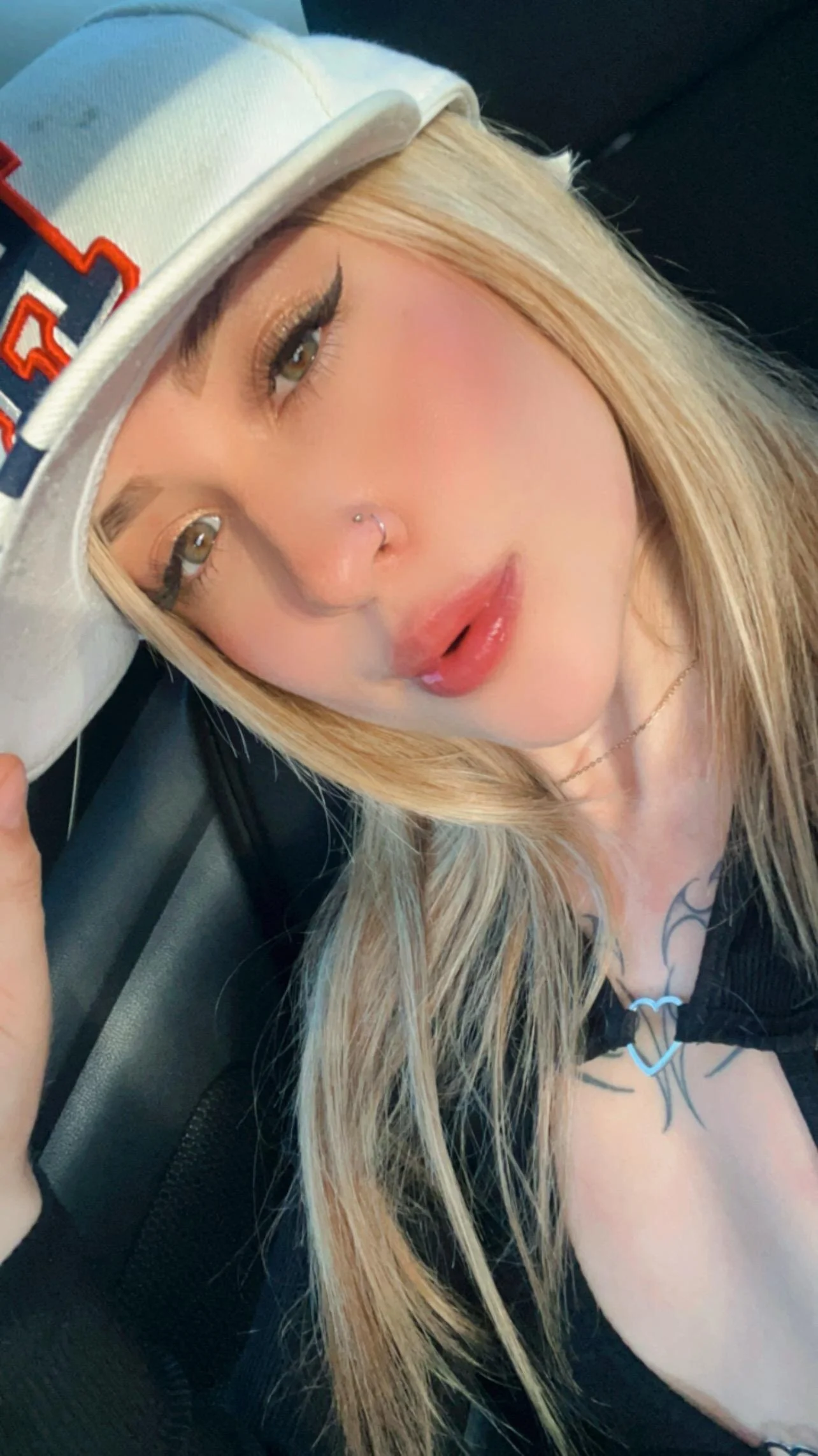 XXX Porn Photo of Nude GirlAngell 2