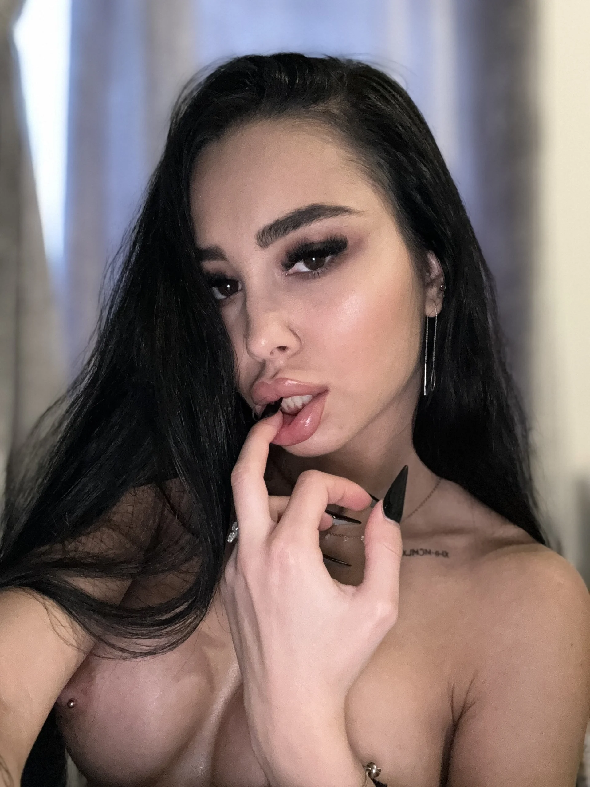 XXX Porn Photo of Nude OnlyXandra 18