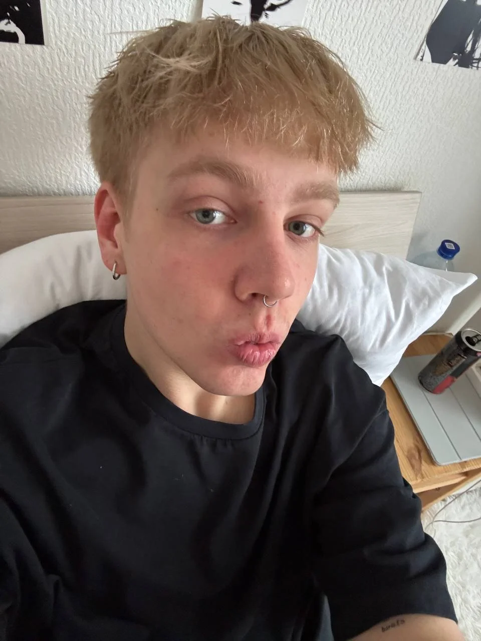 XXX Porn Photo of Nude olivertasty 11