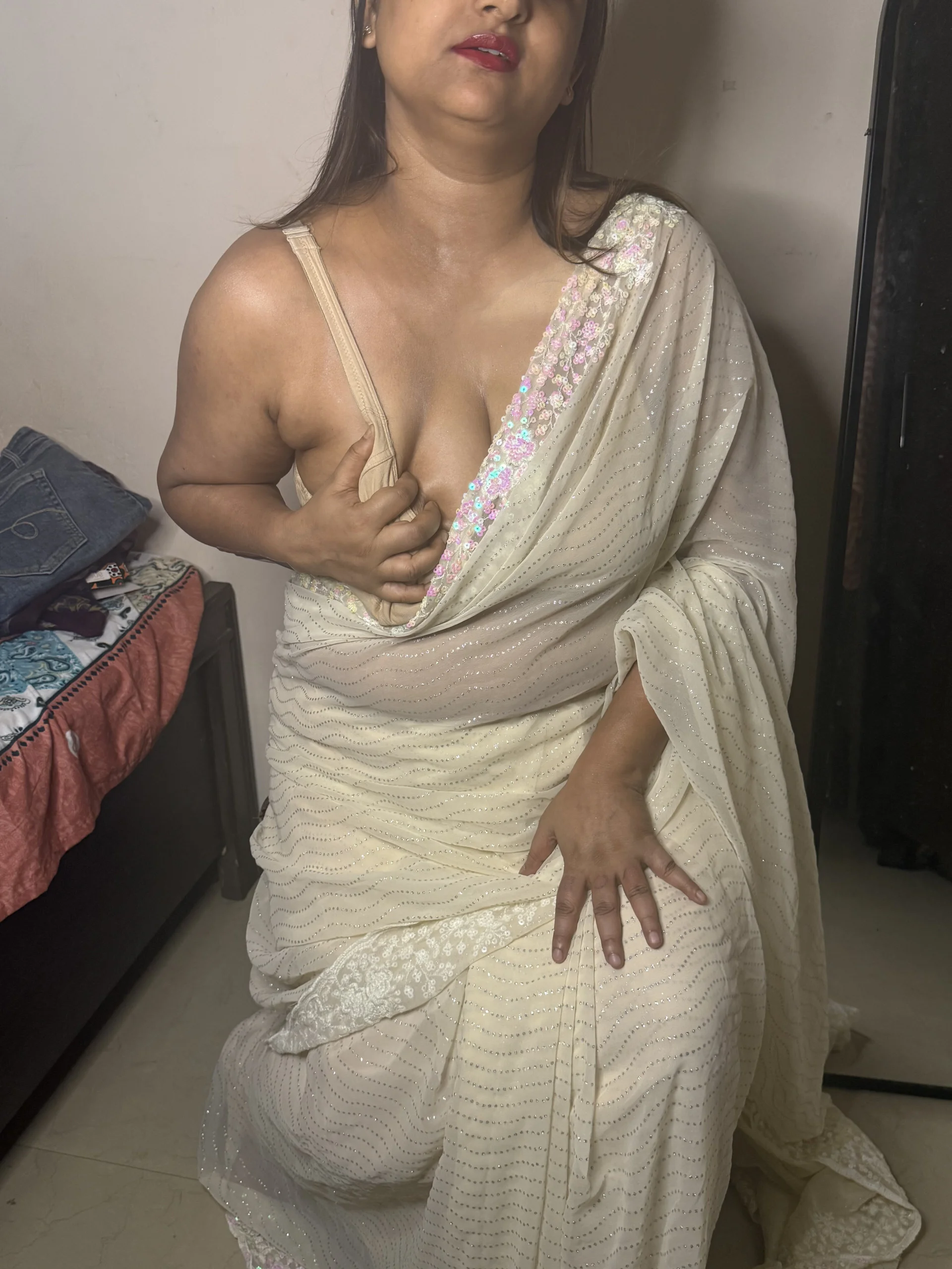 XXX Porn Photo of Nude Monika_mommy 4