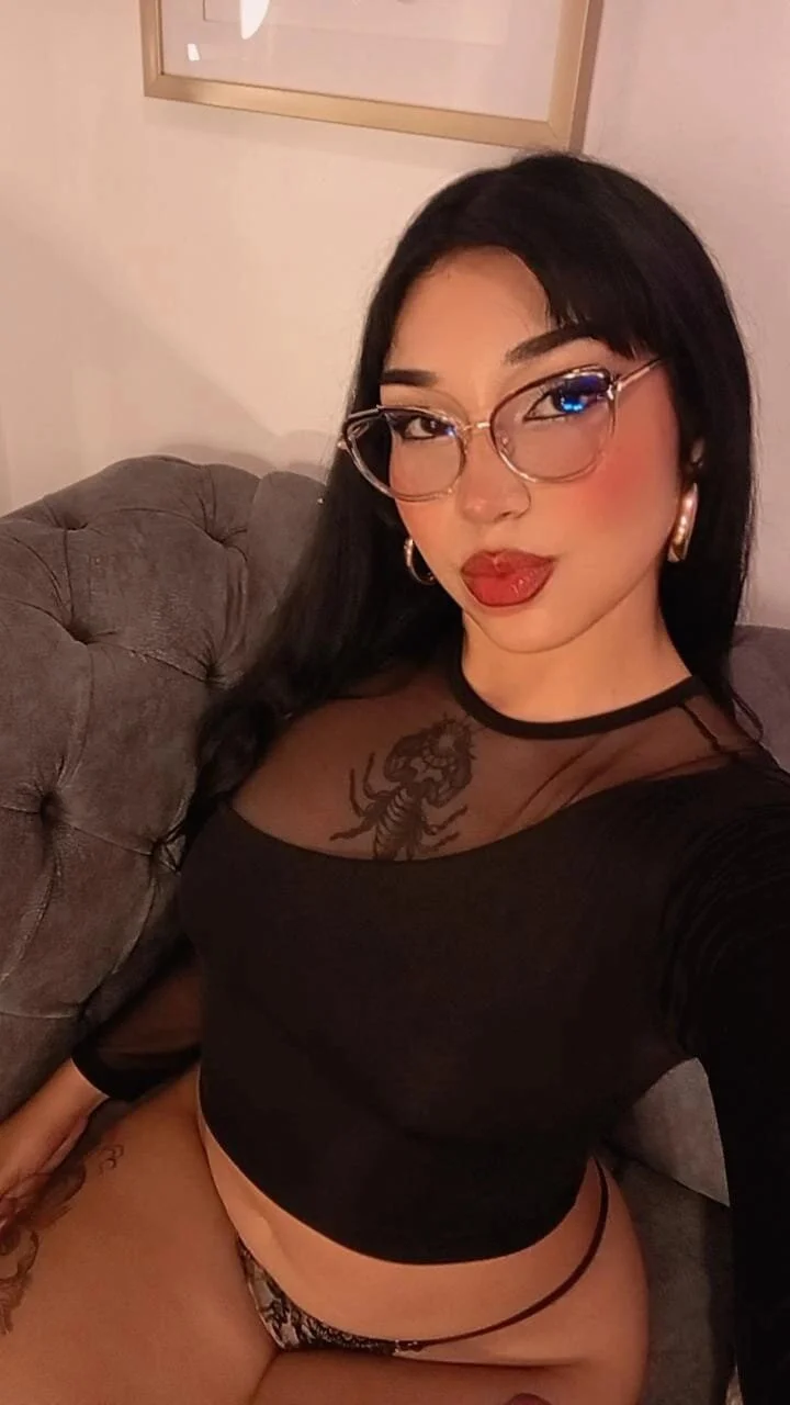 XXX Porn Photo of Nude CharlotteWilliamss_ 1