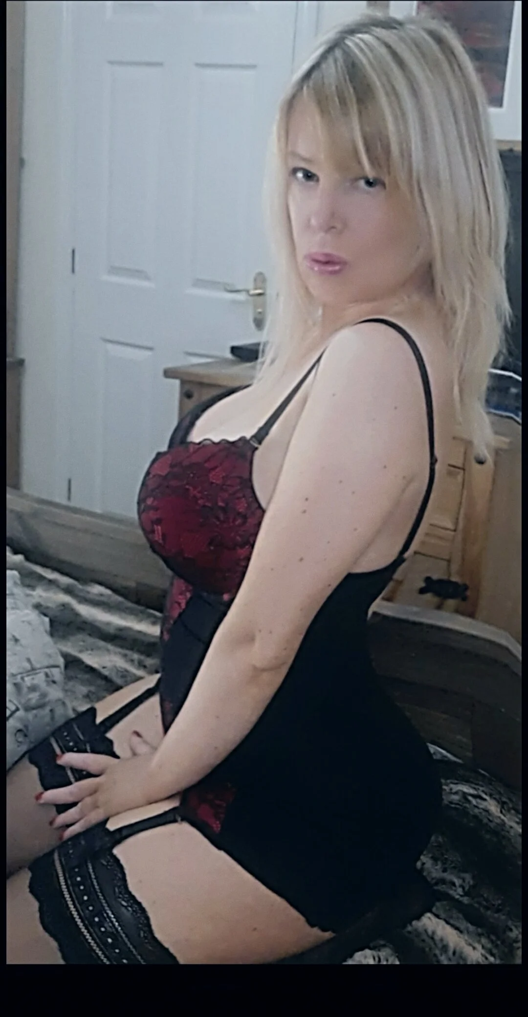 XXX Porn Photo of Nude msjuicylucy1982 28