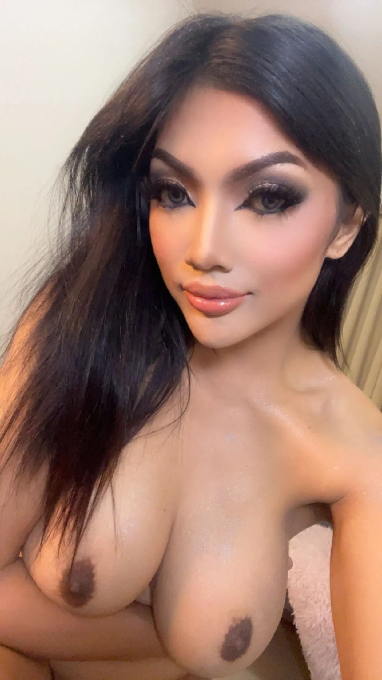 XXX Porn Photo of Nude Laureen_Hilton 2